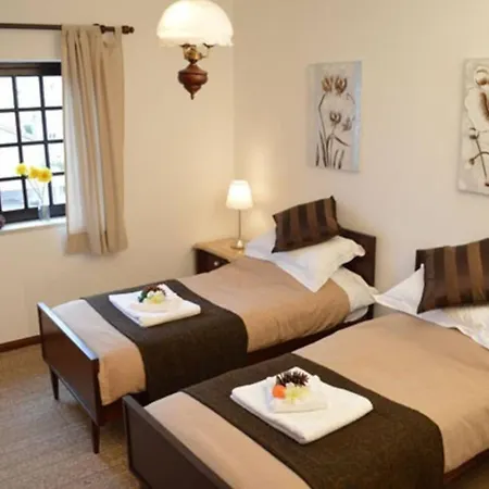 빌라 Sleeps22-garden-hottub-pool-barbecue-jacuzzi *